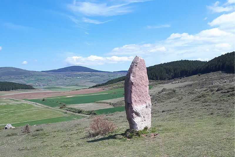 Menir en Valdeolea